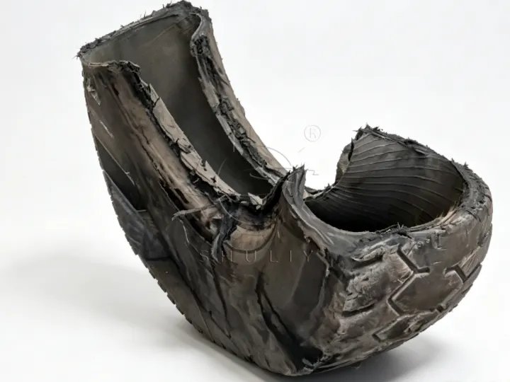 Cut OTR tire cross section display