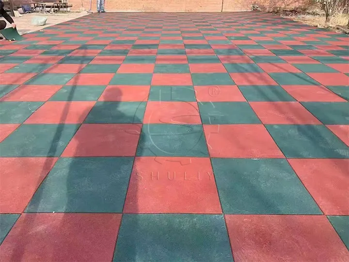 Color interlocking rubber floor tiles